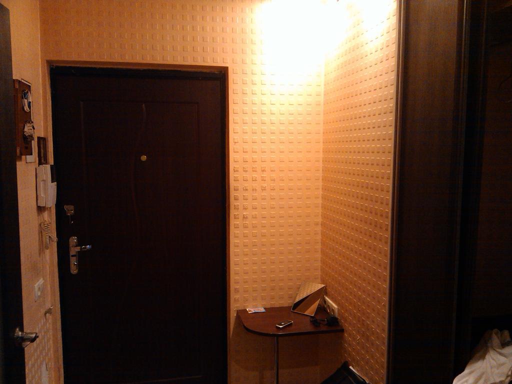 Two-Room Apartment Metro Levada คาร์คิฟ ภายนอก รูปภาพ